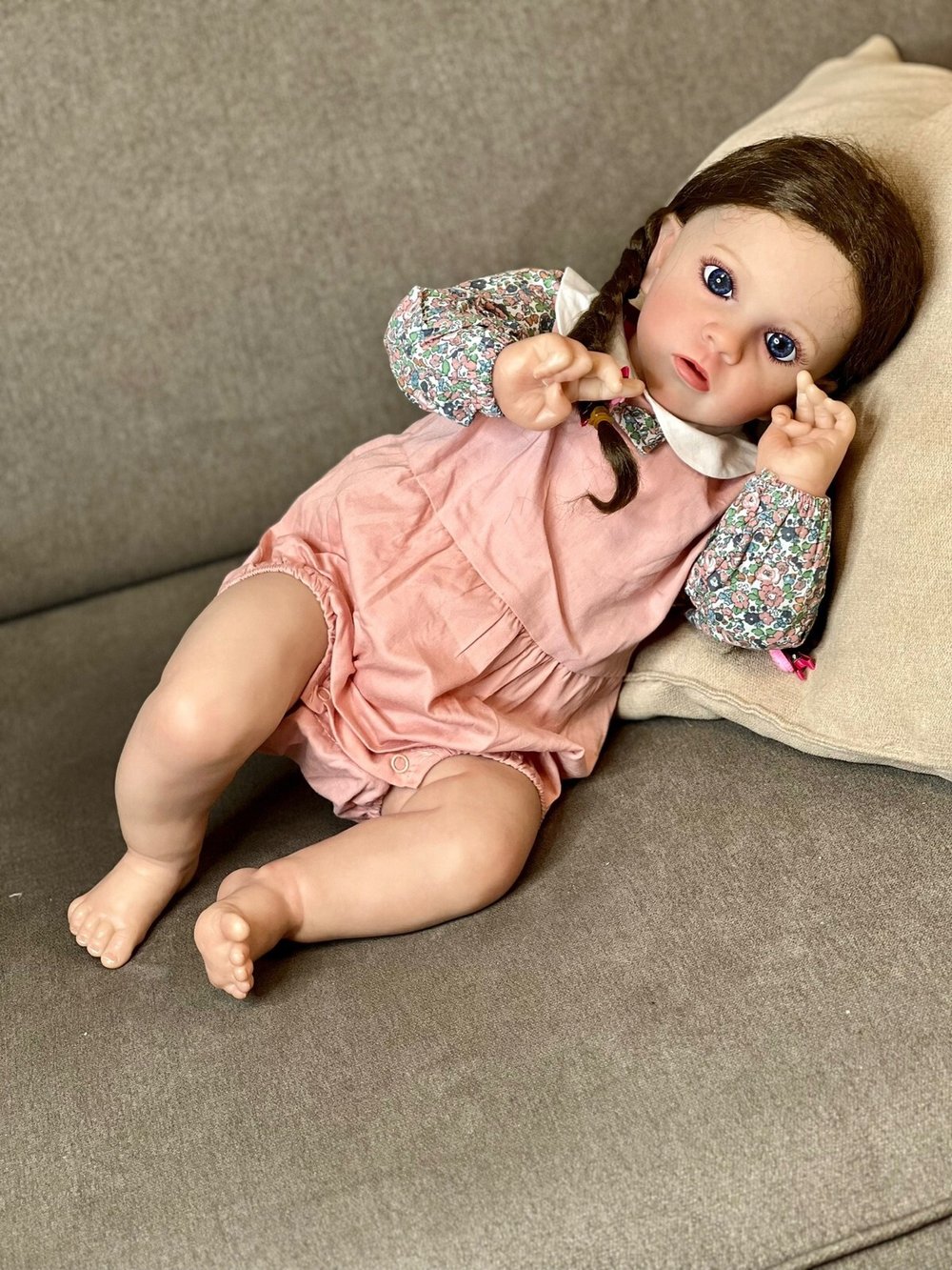 Кукла Реборн мягконабивная 60см в пакете (FA-141)
