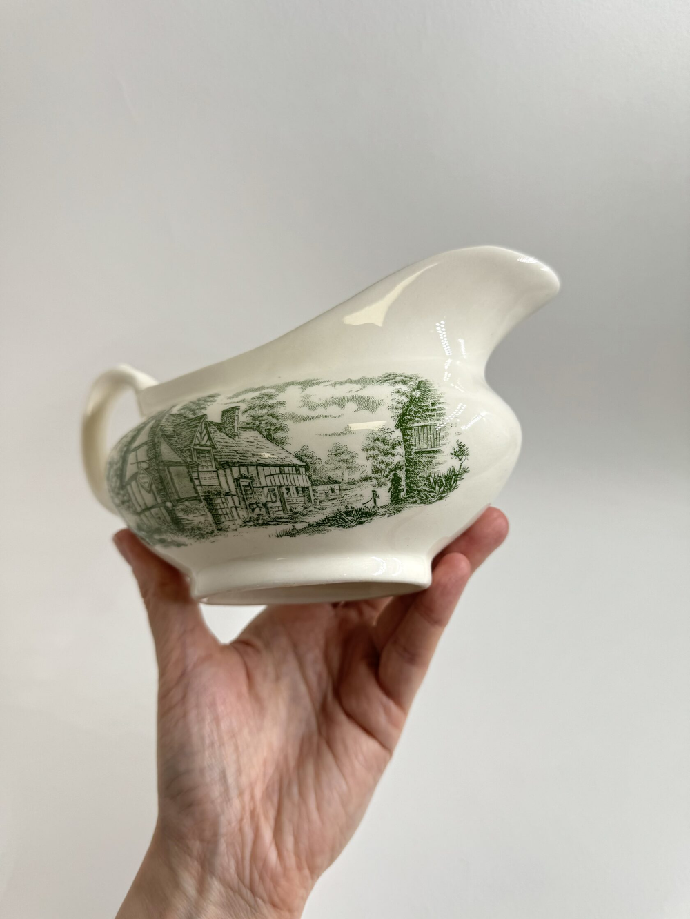 Соусник English Ironstone