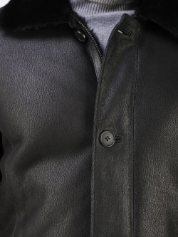 Дубленка зимняя натуральная с капюшоном