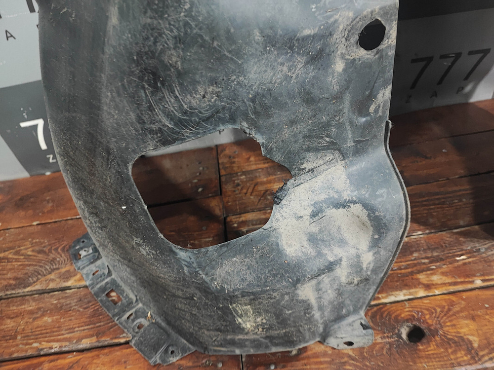 Подкрылок передний правый Hyundai Tucson 4 (NX4) 20-нв Б/У Оригинал 86812N9000