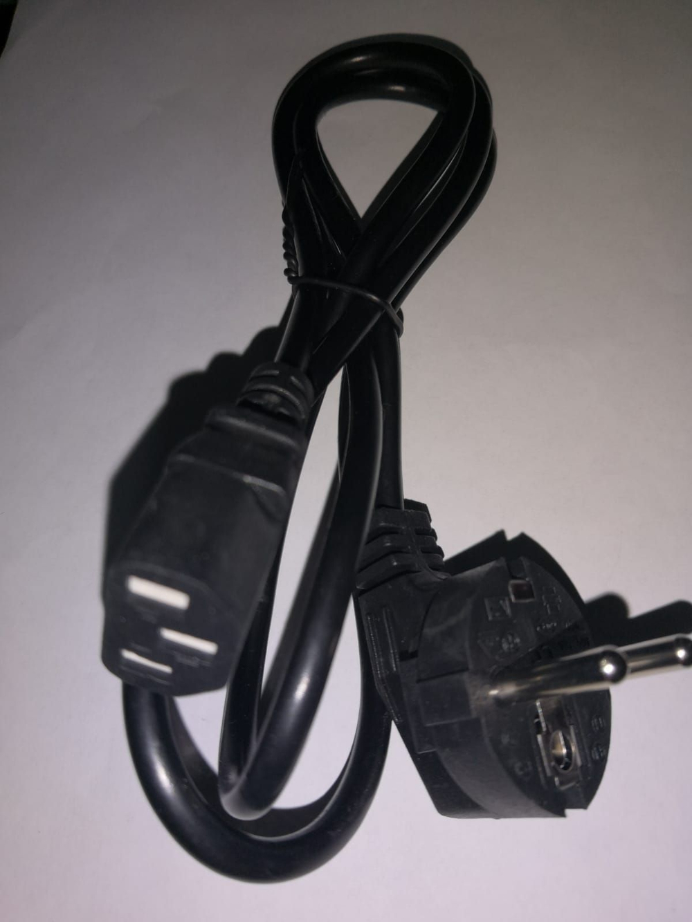 Кабель питания компьютерный CZ TECH 227 IEC 53 (RVV), Schuko (Euro вилка) - IEC 320 C13, 3x0.5 mm2, 10A, 220В, PVC, 1.2м., черный (10 шт.)