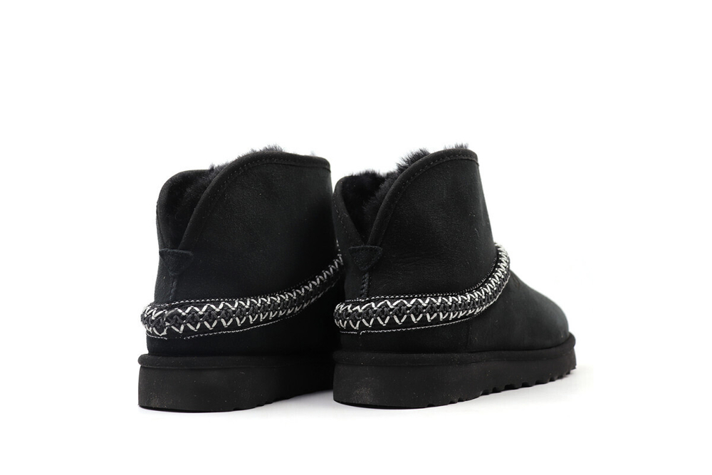 UGG Classic Mini Cresent Black