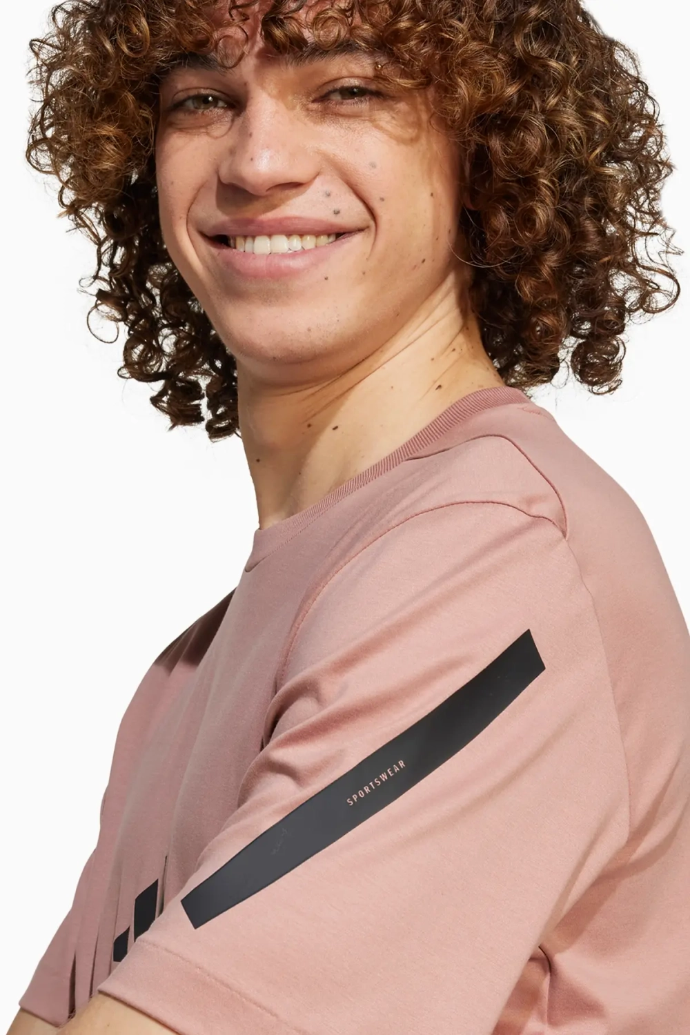 Футболка adidas Z.N.E. Tee - розовый