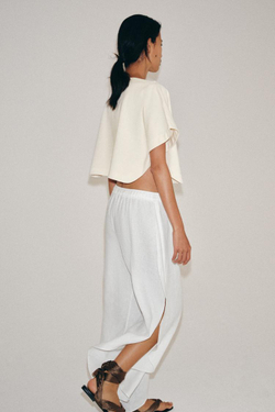 ZARA КРОП-ТОП С ЭФФЕКТОМ НАКИДКИ, ЭКРЮ