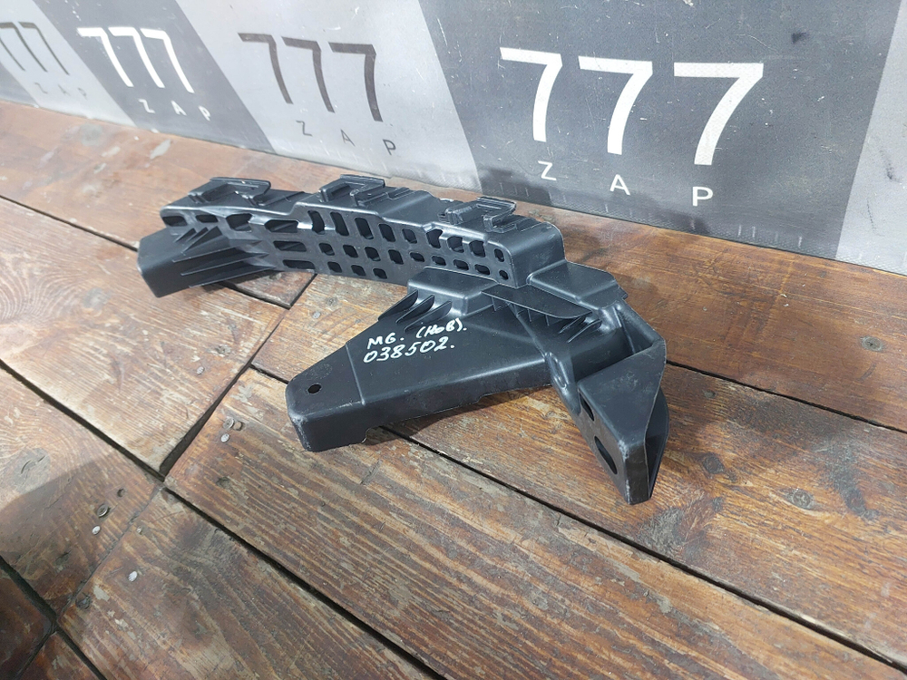 Кронштейн фары левой Haval M6 2 21-нв Новый Оригинал 4121133X990ZA