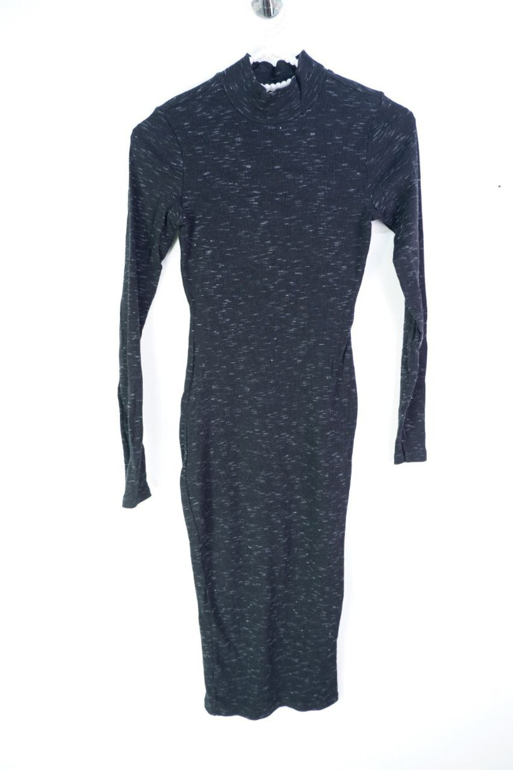 Платье Pull&Bear по фигуре 40-42 размер