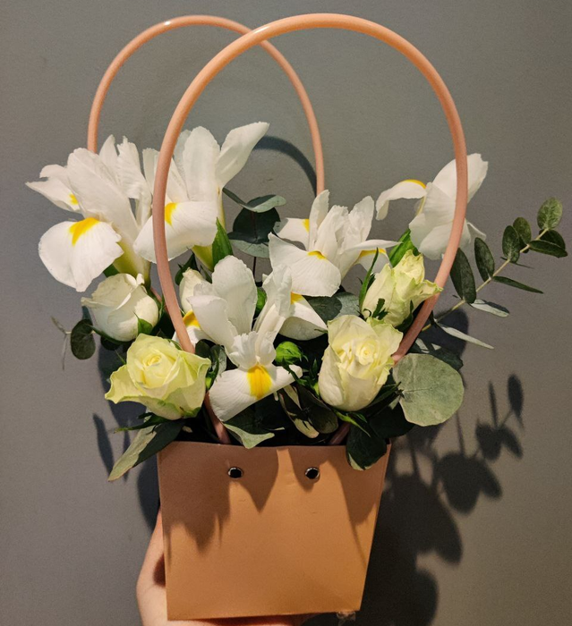 Композиция &quot;Нежные ирисы&quot;