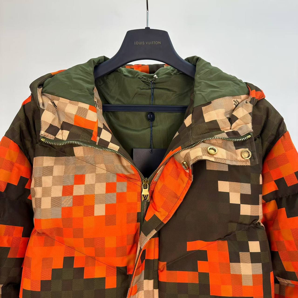 Пуховик Louis Vuitton