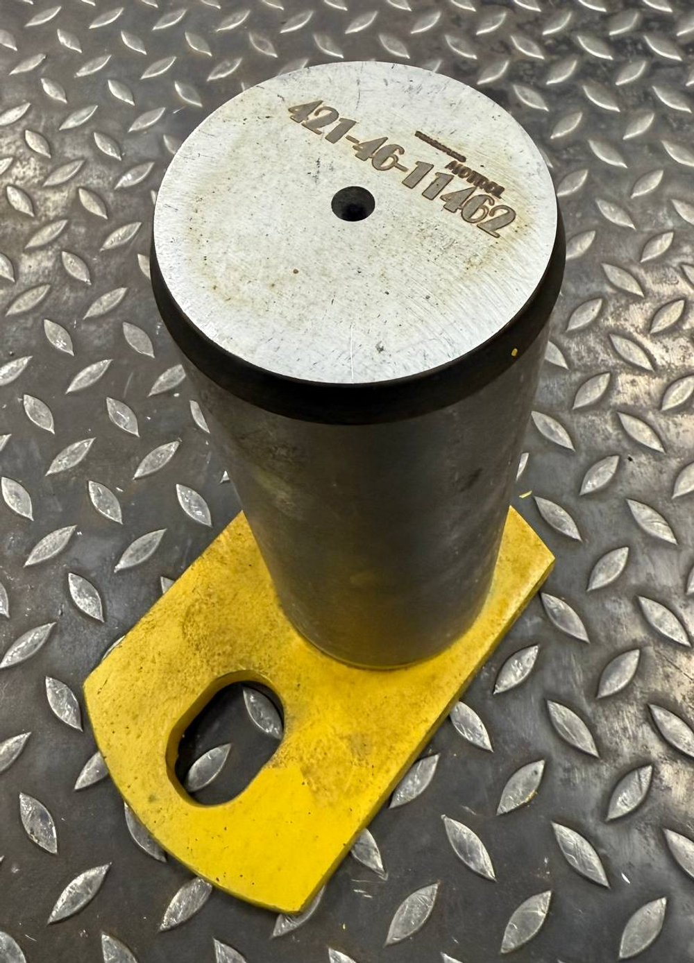 Палец 421-46-11462