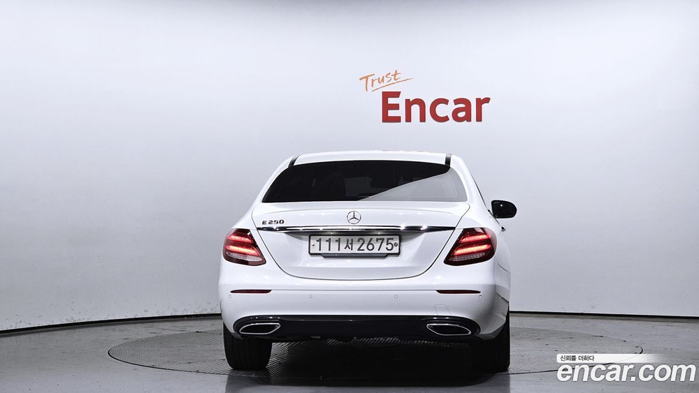 Mercedes-Benz E-Class W213 E250 Avangarde (06.2020)