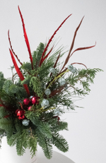 Хвойная композиция с красным декором малая