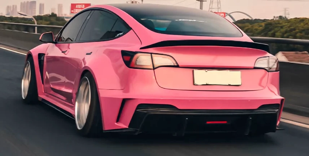 Обвес "Hacker" для Tesla Model 3 2017-2023 Тесла карбоновый тюнинг