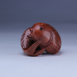 Нэцкэ Два карпа (Инь и Янь)