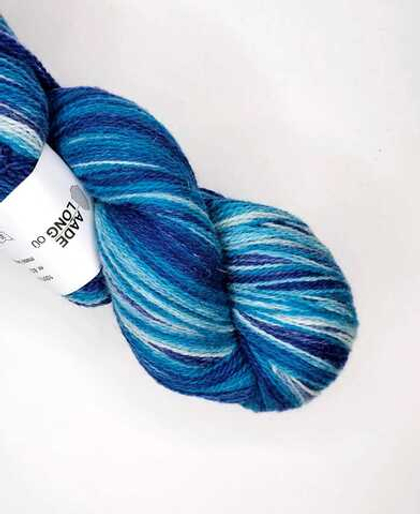 Кауни 8.2, шерсть 100%, 400 м в 100 гр (новая аква)