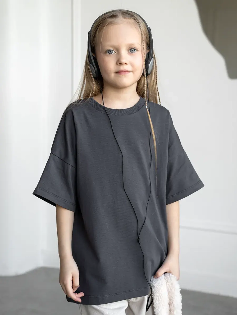 Футболка для девочки в школу