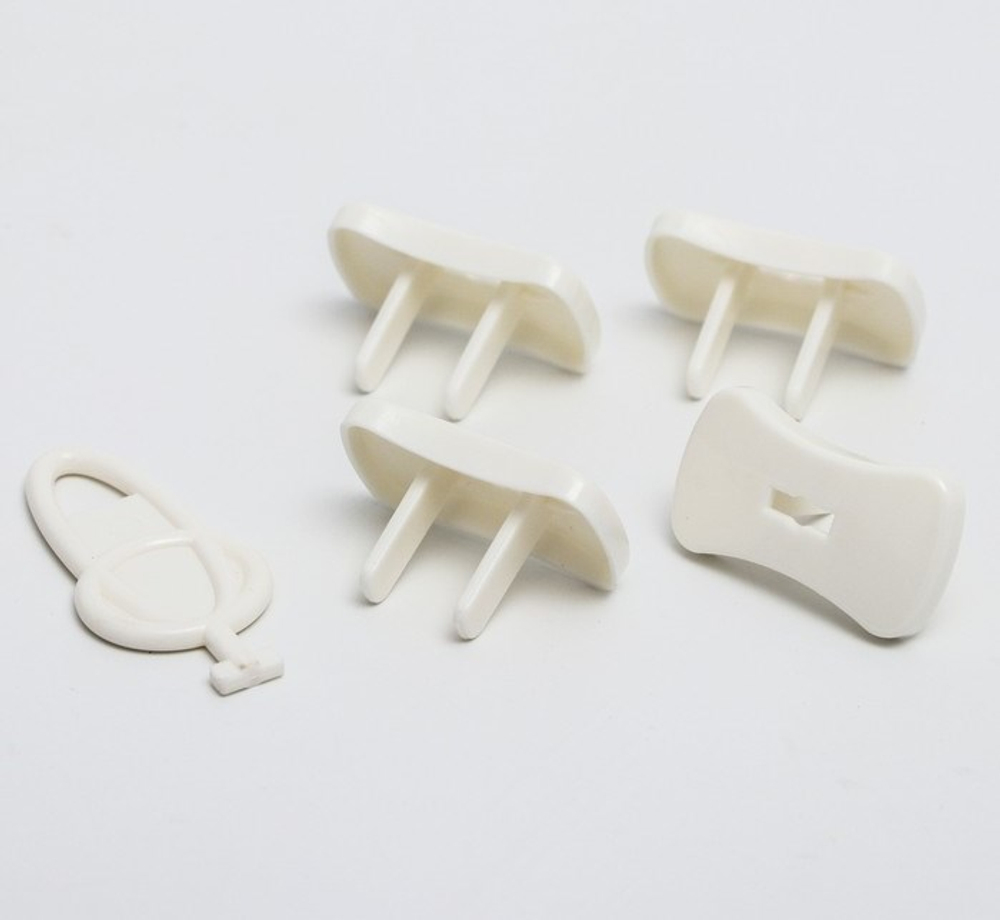 2825435 Набор заглушек для розеток, 4 шт., с ключом