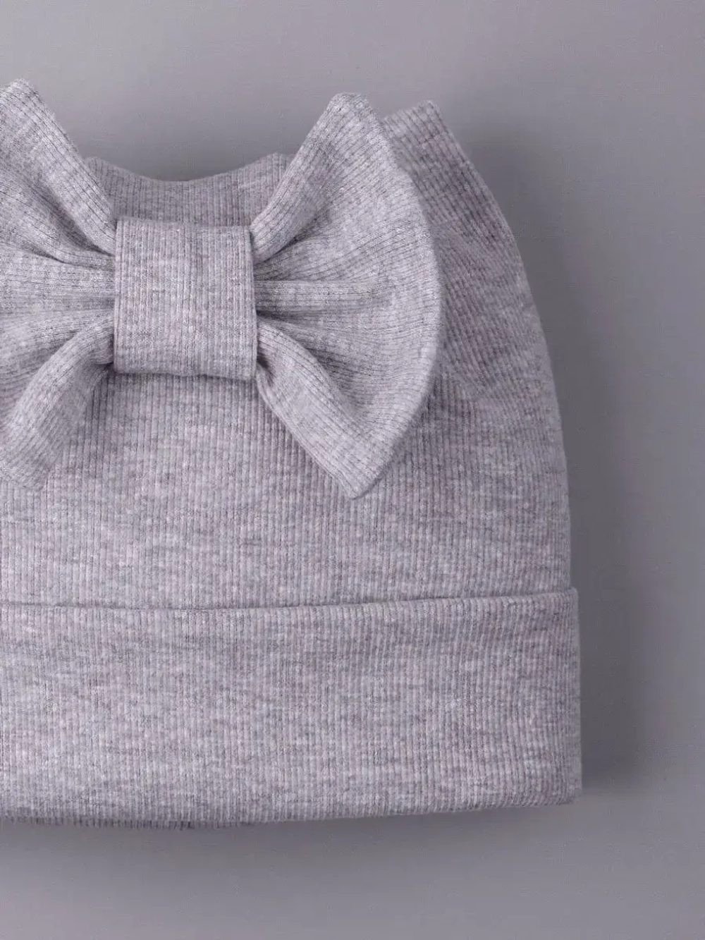 Шапка для девочки с ушками на осень