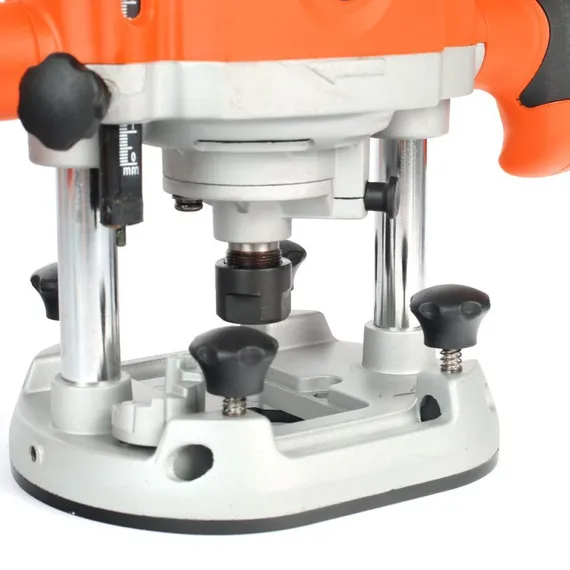 Фрезер "PATRIOT" ER180