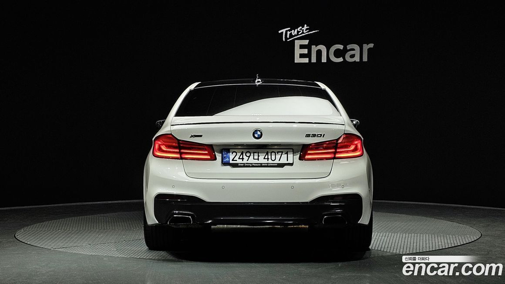 BMW 5 Series (G30) 530i M Sports Plus (12.2019)