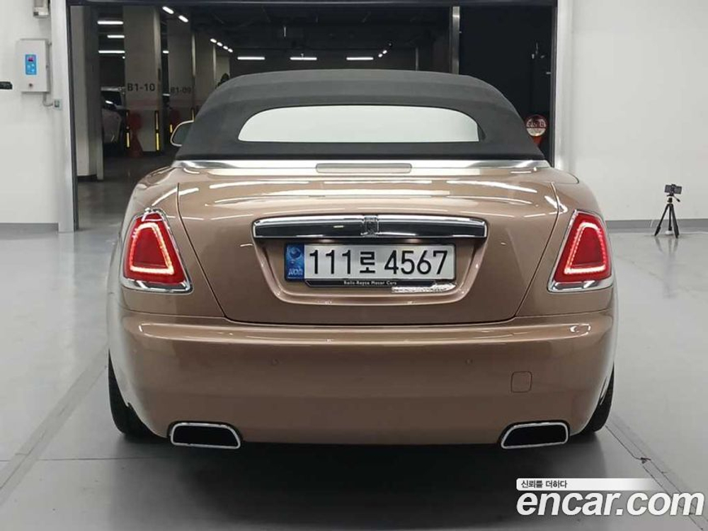 Rolls-Royce Dawn 6.6 V12 (11.2020)