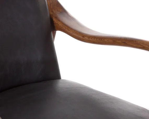 Кресло Finn Juhl Model 45, орех, черная кожа