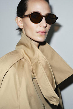 ZARA СОЛНЦЕЗАЩИТНЫЕ ОЧКИ ОВАЛЬНЫЕ ИЗ ПЛАСТИКА, КОРИЧНЕВЫЙ