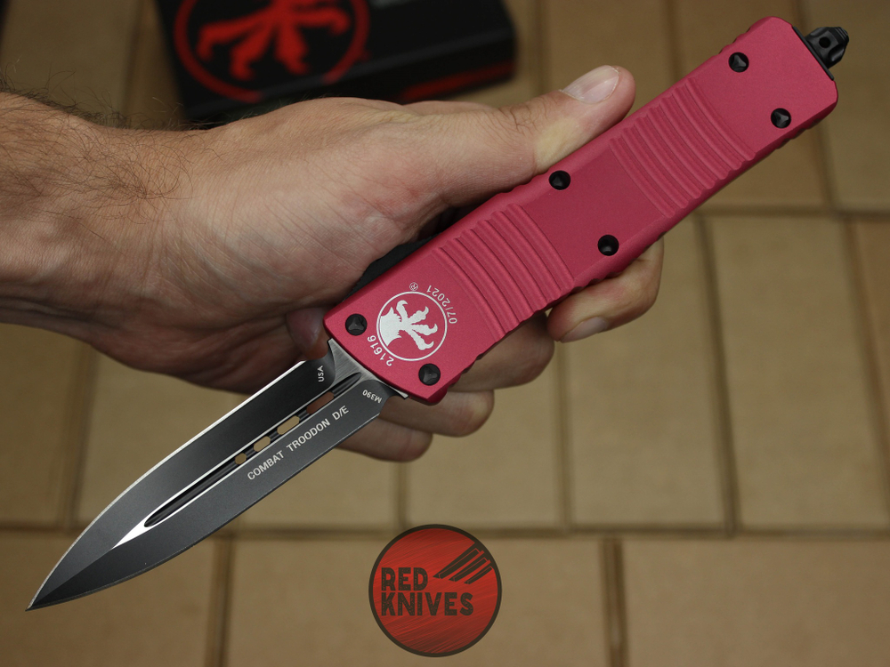 Нож Microtech Troodon D/E RDBK А+++ - черный клинок, красная рукоять 138-1RD