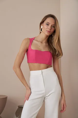 Топ-сердечко цвета фуксия