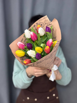 Букет из тюльпанов №9