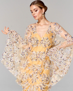 Платье с вышивкой ручной работы