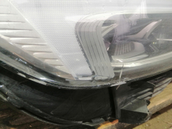 Фара правая LED Volvo XC60 2 17-21 Б/У Оригинал 31108601