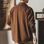 Весенняя рубашка для мужчин с двумя накладными карманами и длинными рукавами. Американский ретро стиль от бренда Jerrueno