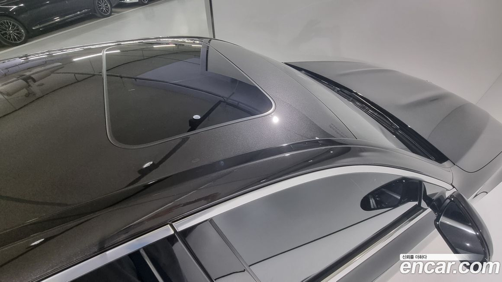 Mercedes-Benz E-Class W213 E250 AMG Line (10.2022)