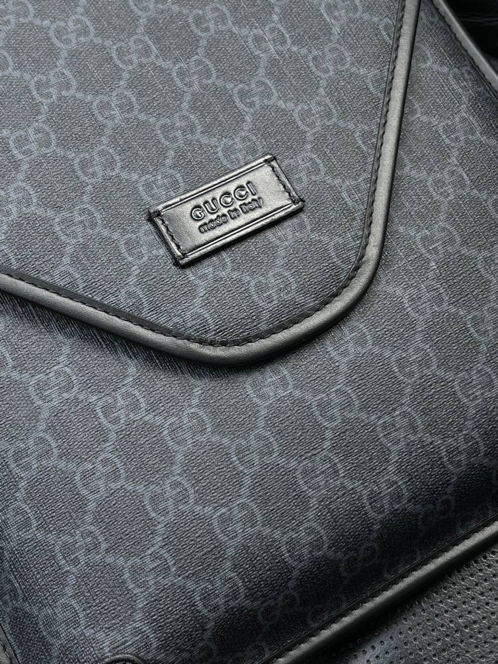 Сумка-мессенджер Gucci