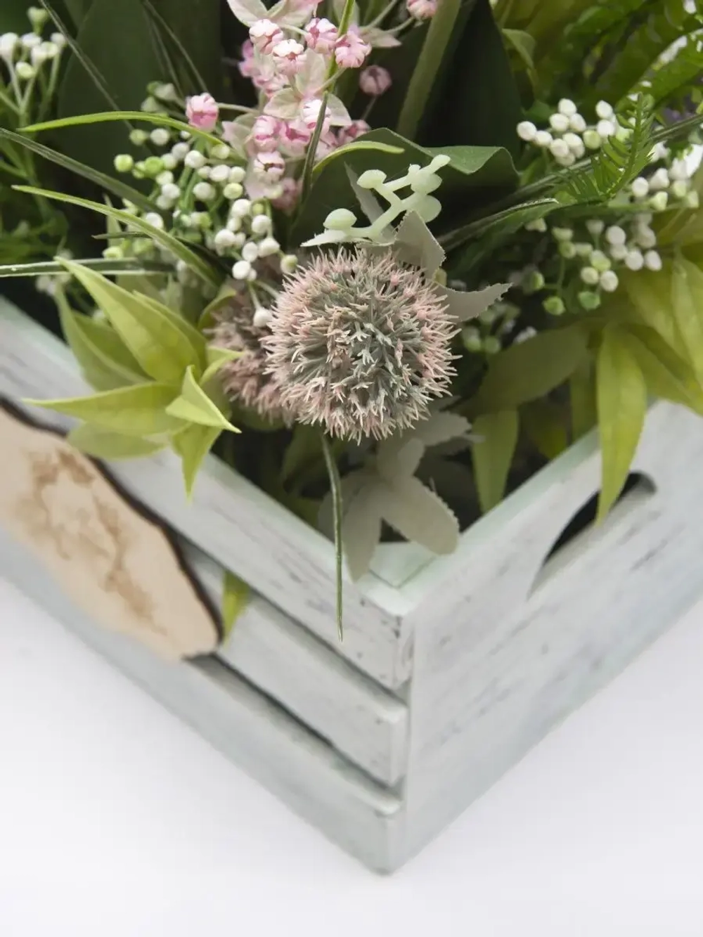 Композиция в ящике "Гортензия"