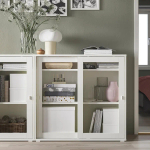 Шкаф-витрина с раздвижными дверцами - VIHALS  IKEA/ ВИХАЛС ИКЕА, 95x37x90 с, белый