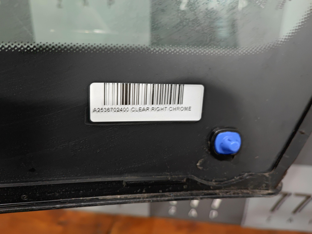 Стекло заднее правое Mercedes GLC (X253) 15-22 Б/У Оригинал A2536702400