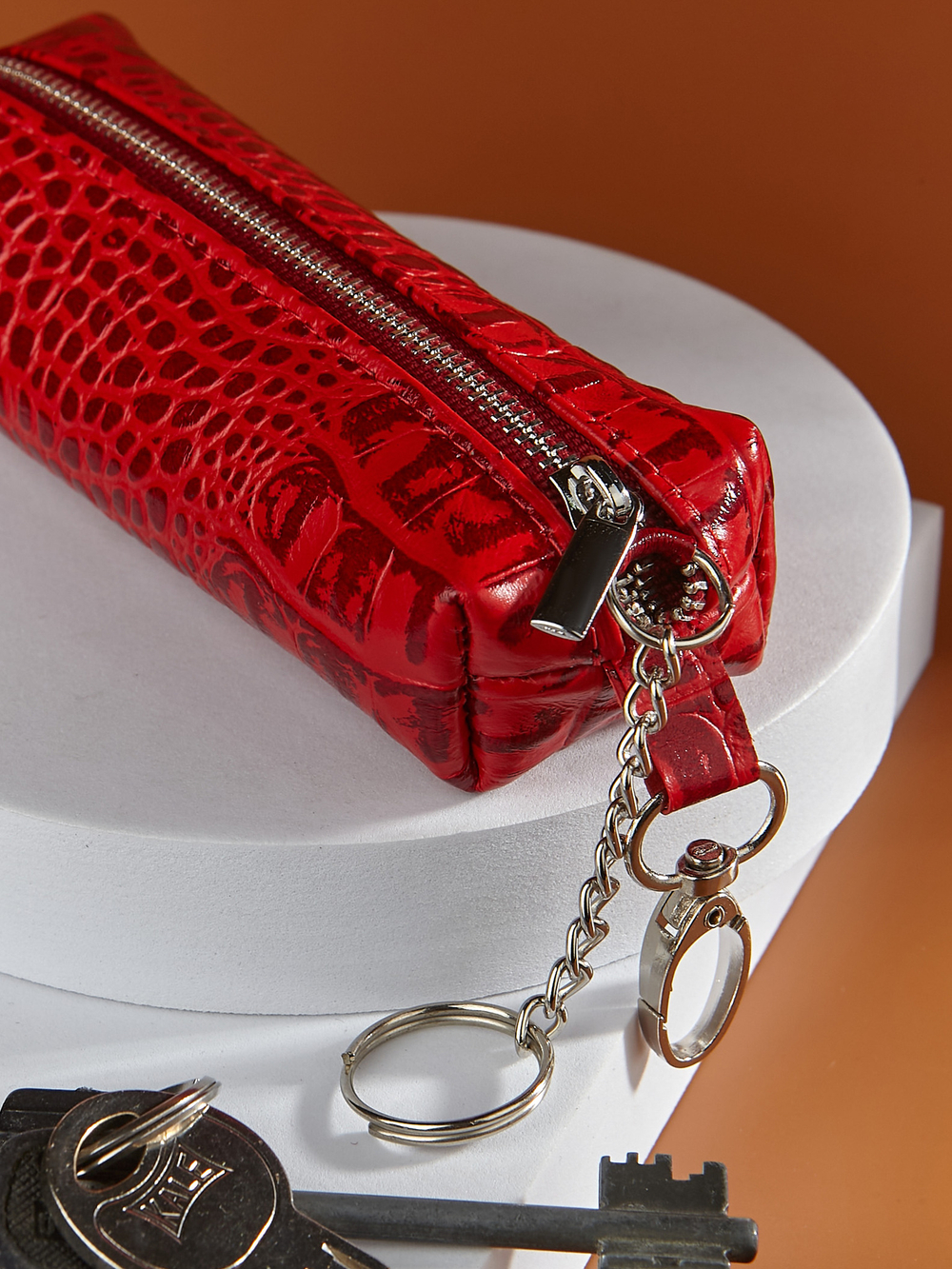 Ключница кожаная