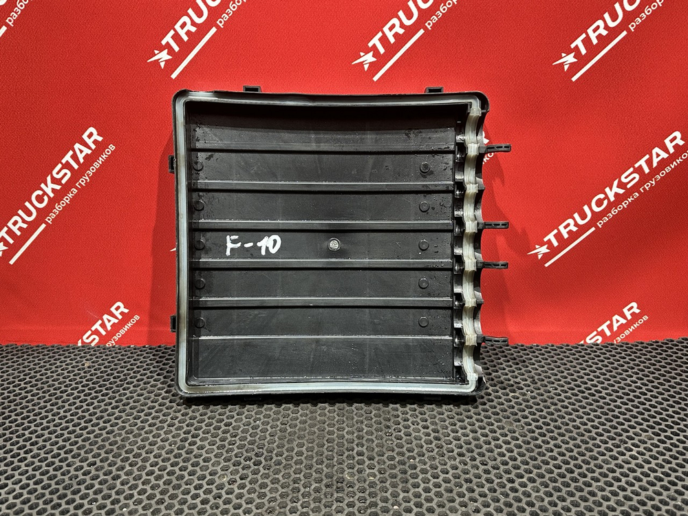 Крышка электроразъемов 2022г.