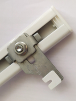 PLN14 Пластиковая накладка на кронштейн