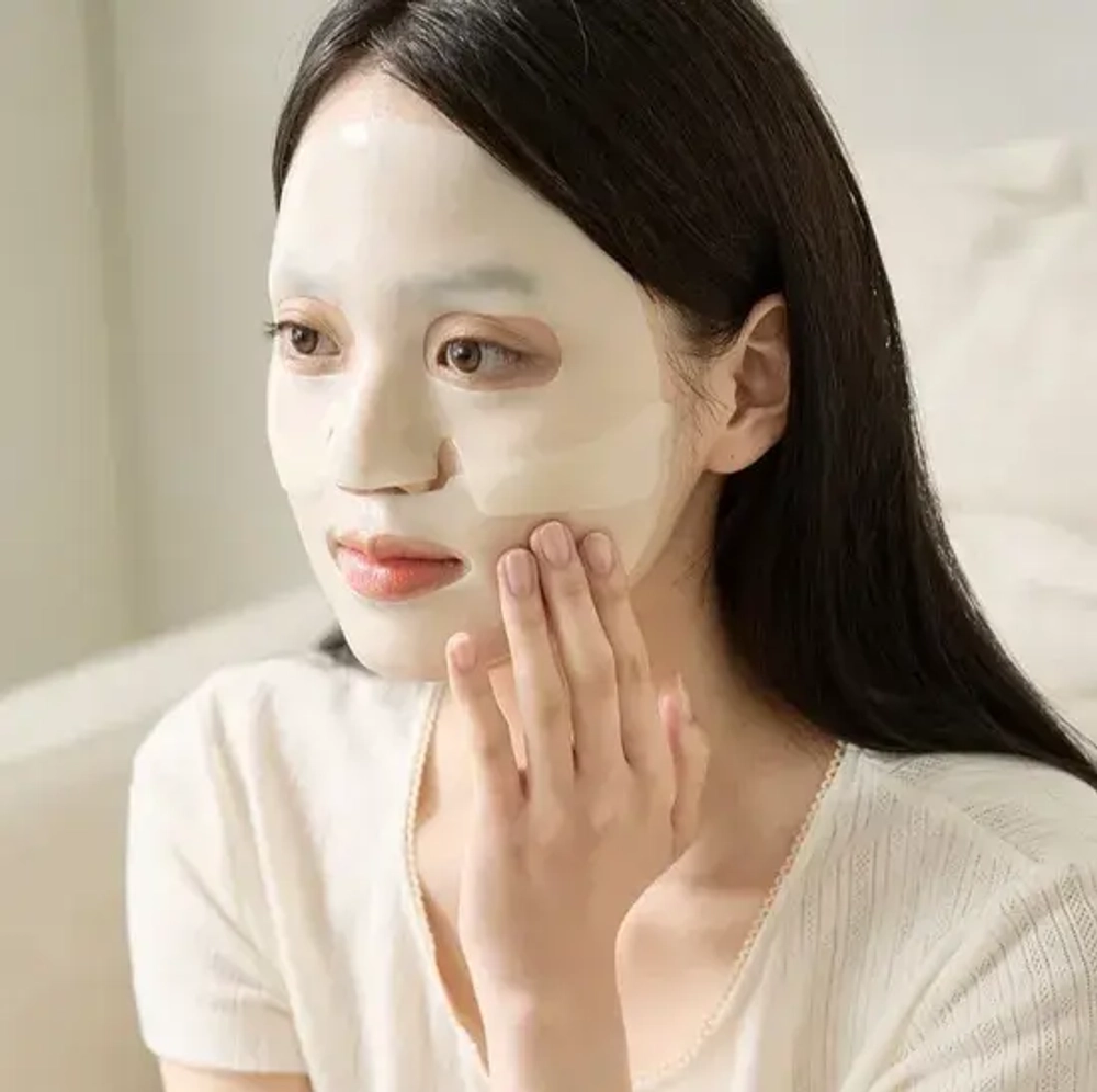 Luvum Гидрогелевая маска экстрактом юдзу для сияния кожи - Afterglow Yuja Gel Mask 33 гр