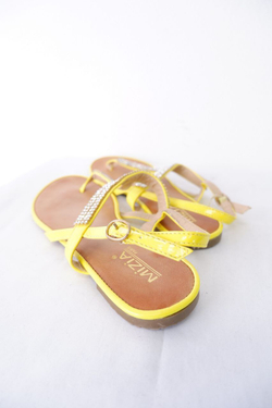 Босоножки Mizia яркие 38 размер