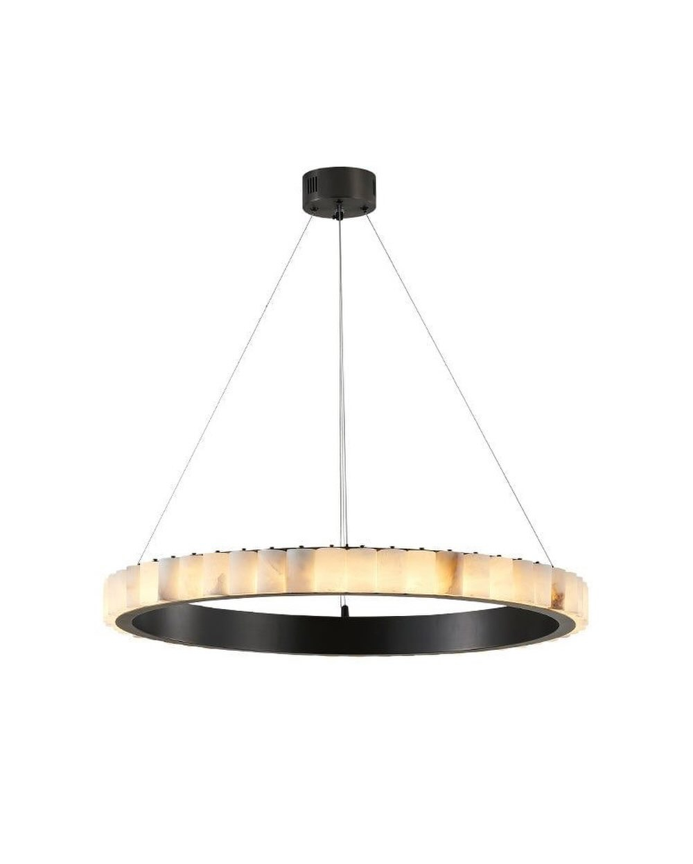 Шикарные модели в золоте и классическом черном цвете 🤍