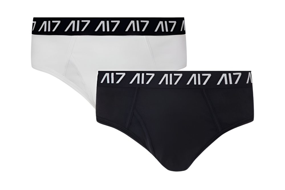 Брифы черные и белые
