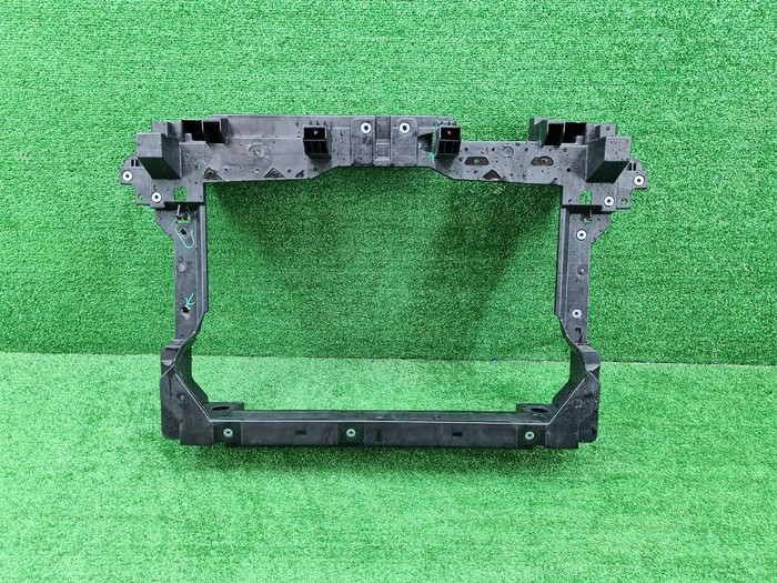 Телевизор Hongqi HS5 (2019-н.в.)