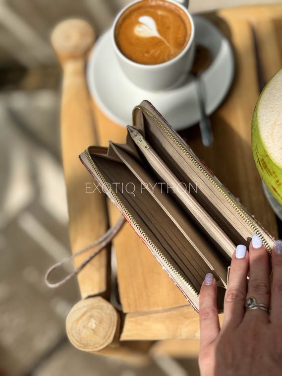 Кошелек из кожи питона на замке WA-257