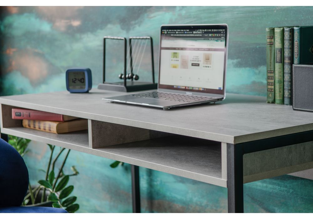 Письменный стол Леон Лофт 110х55х75 бетон / матовый черный