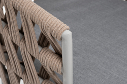 "Диего" стул плетеный из роупа, каркас из стали светло-серый (RAL7035) муар, роуп бежевый круглый, ткань светло-серая