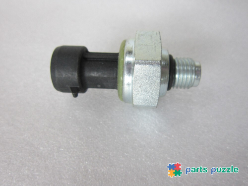 Датчик давления топлива, оригинал / OIL PRESSURE SENSOR АРТ: 10000-60269