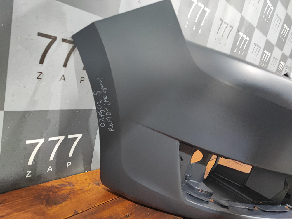 Бампер передний Skoda Rapid 1 12-20 Новое  5JA807221